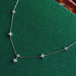 color: white gold
