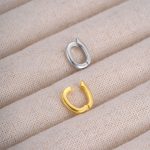 color: Oval jewelry buckle / Style: white gold