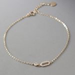 color: 18K Gold