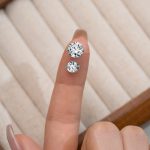 color: mermaid-tears-ring-6-5mm-white-zirconium / Style