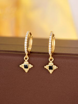 S925 Sterling Silver Diamond Geometric Diamond Ear Buckle Ins Light Luxury Retro Versatile Ear Ring Earrings Wholesale