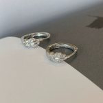 color: white gold