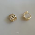 color: Gold Pair