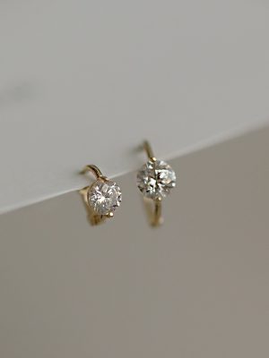 S925 Sterling Silver Plated 14K Gold Glitter Single Diamond Earrings Earrings Earrings Ear Buckle Exquisite Japanese Small Minimalist Stacked HME