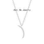 Exquisite Moon Necklace Women's Light Luxury Sterling Silver Plated Gold-plated Summer Elegant Pendant Diamond-inlaid Clavicle Chain Women's Diamond-inlaid Ouni Na