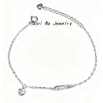 color: white gold