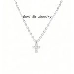 color: white gold