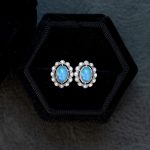 color: Natural Opal-White Gold