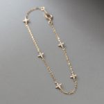 color: 18K Gold