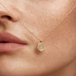 color: 18K Gold