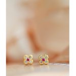 color: Gold Pair (with earplugs)