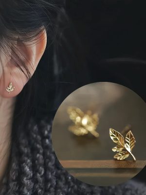 S925 Sterling Silver Plated 14K Gold A Piece of Small Gold Leaf Leaf Earrings Women's Design Elegant Mini Maple Leaf Earrings