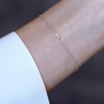 color: white gold