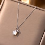 color: white gold