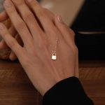 color: 14k gold
