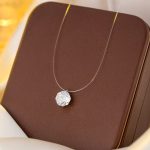 color: Millennium octagonal rose cut white zirconium / Style: 40cm