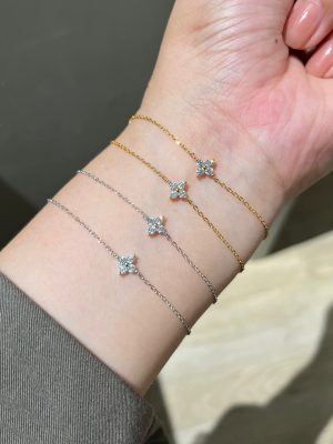 S925 Full-body Sterling Silver Diamond-encrusted Four-leaf Clover Bracelet Bracelet Super Flash All-star Light Luxury Advanced Simple All-match ins Ouni Na