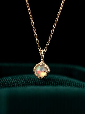Shore's New S925 Sterling Silver Diamond-encrusted Natural Opal Double-sided Necklace Women's Simple Retro Clavicle Chain