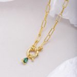 color: Green Pendant / Style: 18K Gold