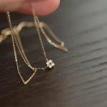 All-body 925 silver plated 18K gold mini four-leaf clover compact and exquisite necklace women's light luxury design clavicle chain