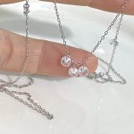 color: white gold