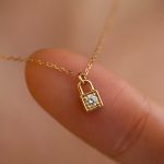 color: 18K Gold