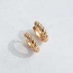 color: 18K Gold Pair