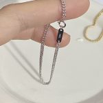 color: white gold