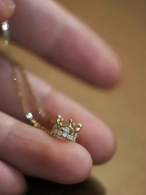 S925 Sterling Silver Plated 14K Gold Diamond Small Crown Pendant Necklace Women's Classic Simple High Clavicle Chain