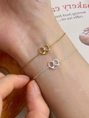 S925 Silver Plated 14K Gold Alkaline Water Knot Small Diamond Hollow Bracelet Women's Simple Fashion All-match High-end Light Luxury Jewelry Ouni Na