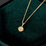 color: Natural opal stone double-sided necklace / Style: GOLD