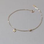 color: 18K Gold