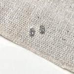 color: white gold