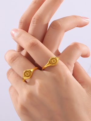 Cold Ornament Carved Garland around the Sun Design Stainless Steel Gold-Plated Ring Does Not Fade