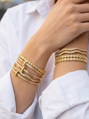 Personalized Wave-Shaped Bracelet Chic Exquisite High-Quality Three-Dimensional Shining High-End Atmosphere