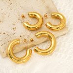 Gold-plated, non-fading, elegant stainless steel earrings—versatile, high-end C- shaped studs.