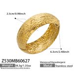 color: Z530-Gold Bangle