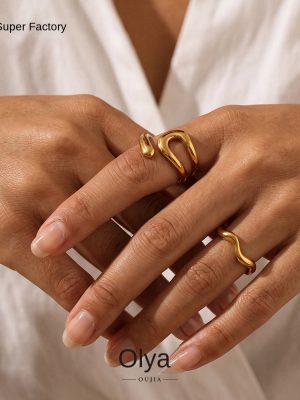 Simple and Irregular Twisted Wave Open Ring Stainless Steel 18K Gold Plating All-Match Simple Bracelet Women