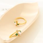 French Entry Lux Rhinestone Plastic Bead Ring Personalized Design Stainless Steel Gold Plated Ring Colorfast Jewelry