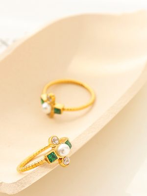 French Entry Lux Rhinestone Plastic Bead Ring Personalized Design Stainless Steel Gold Plated Ring Colorfast Jewelry