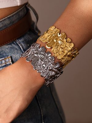 INS Flower Cutout Open-Ended Bracelet Stainless Steel 18K Gold Adjustable Bracelet Combination