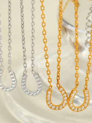 Horseshoe U-Shaped Necklace Women's Stainless Steel Light Luxury and Simplicity All-Match Design Full Diamond Pendant Advanced Clavicle Chain