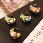 Fresh and Elegant Simple Personality Stainless Steel Gold-Plated Decorative Flowers Weight Color Glaze Design C- Shaped Earrings