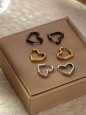 Korean Style Small Heart Stainless Steel Earrings High-Grade Peach Heart Ear Clip Simple Design Personalized All-Matching Accessories