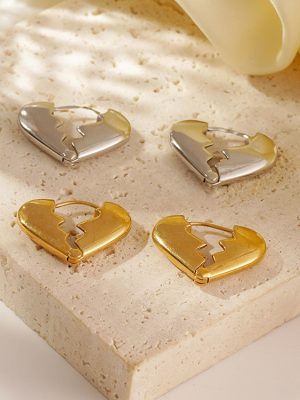 Personalized Design All-Match Heartbreaking Heart-Shaped Glossy Earrings Temperament New Accessories Cold