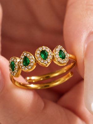 New Premium Zircon Inlaid Ring Stainless Steel 18K Gold Plating Female Design