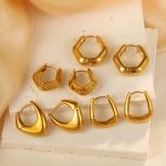 Retro Design Temperament Three-Dimensional Geometric Triangle Hexagon Earrings Female Gold Ear Ring Stainless Steel Ornament