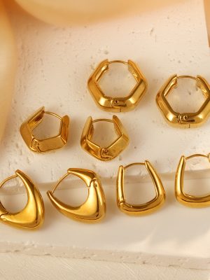 Retro Design Temperament Three-Dimensional Geometric Triangle Hexagon Earrings Female Gold Ear Ring Stainless Steel Ornament