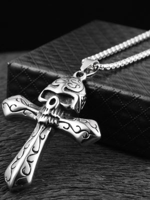 Kenjie Retro Hip Hop Skull Stainless Steel Necklace Handsome Man All-Match Cross Pendant Sweater