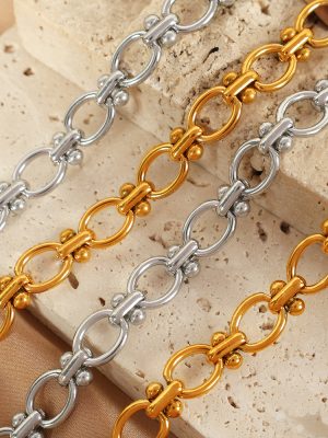 Light Luxury Elegant Simple Personality Retro Stainless Steel Bracelet Women's Advanced Design Bracelet Clavicle Chain